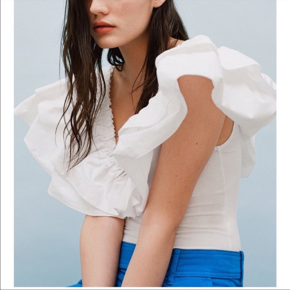 Zara Ruffle bodysuit Blogger’s Fav - Picture 16 of 16